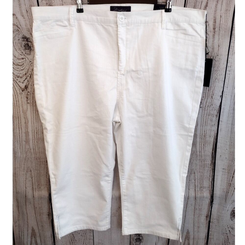 NYDJ | White Rhinestone Accent Capri/Cropped Jeans Lift/Tuck Slimming 24W